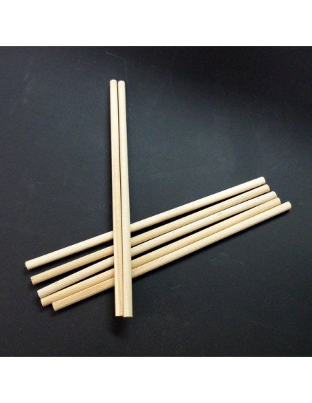 Wsporniki do tortów drewniane śr. 10 mm dł. 30 cm
