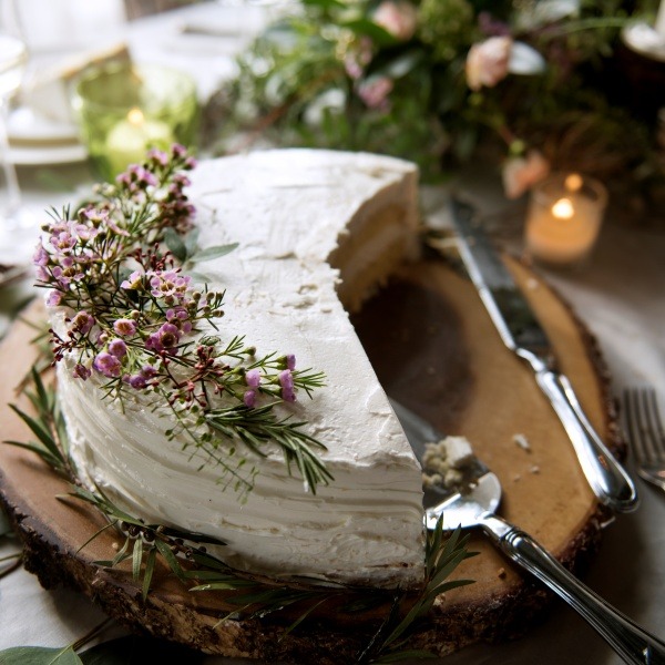 Podkłady pod torty do Italian Wedding Cake - elegancja i bezpieczeństwo serwowania